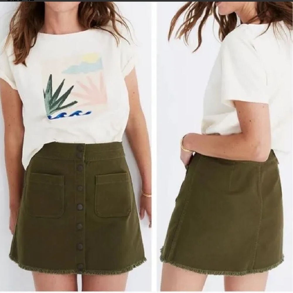 NWOT Madewell Raw-Hem A-Line Button Front Mini Skirt in Kale size 2